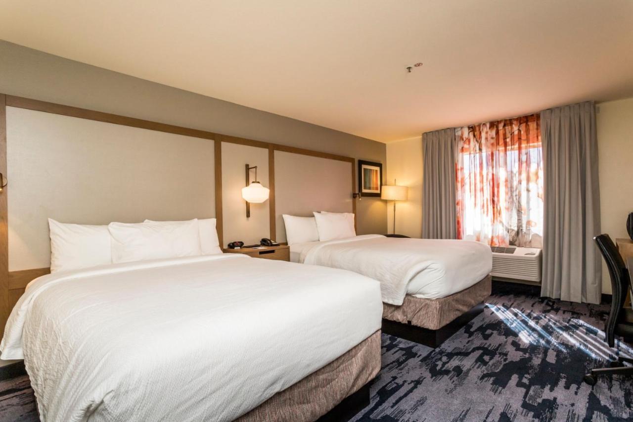 Fairfield Inn Сейнт Джордж Екстериор снимка