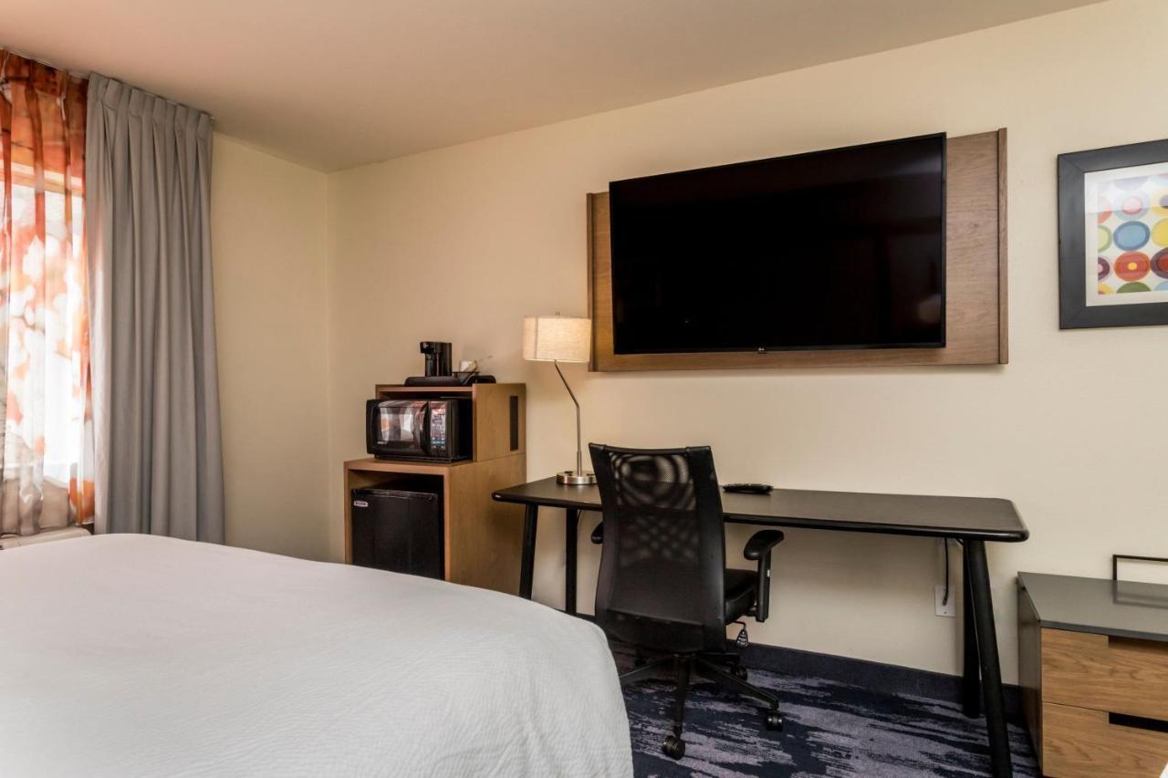 Fairfield Inn Сейнт Джордж Екстериор снимка