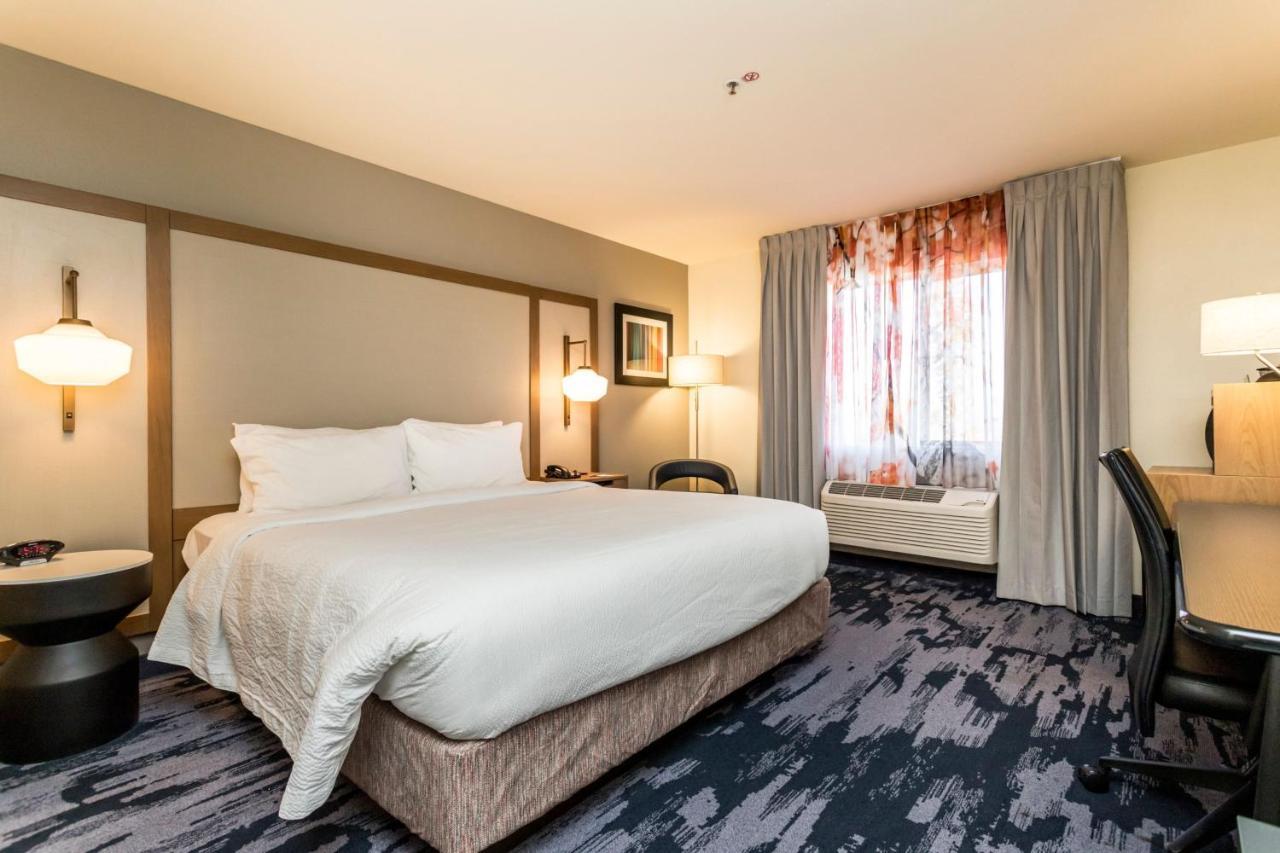 Fairfield Inn Сейнт Джордж Екстериор снимка
