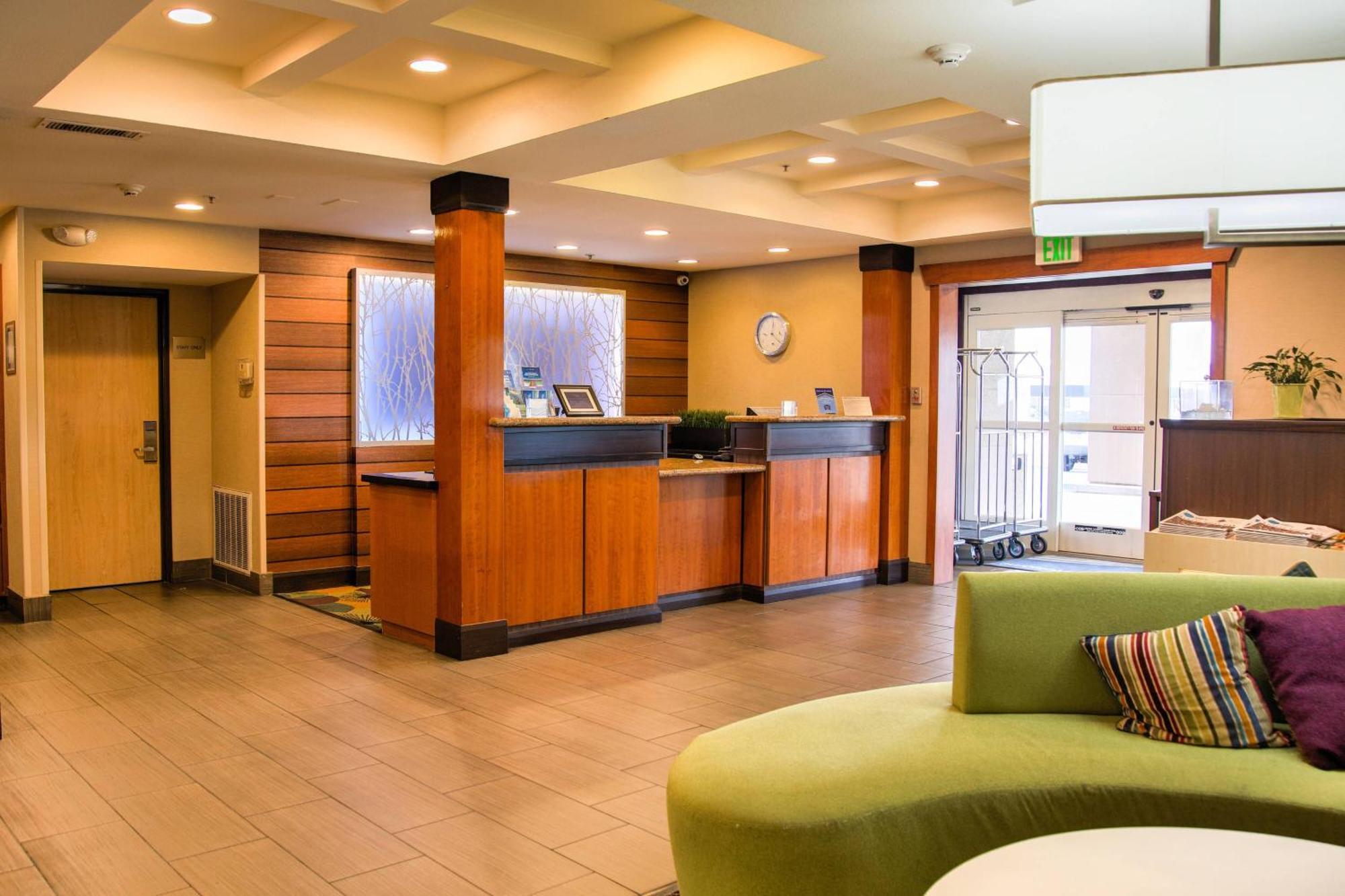 Fairfield Inn Сейнт Джордж Екстериор снимка